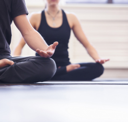 Olloi Condo 's Yoga