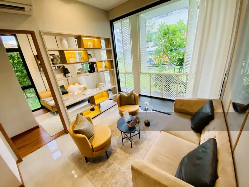 Olloi Condo 4-Bedroom living area
